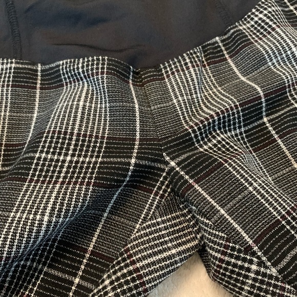 Isabel Maternity by Ingrid & Isabel Plaid Pants Size 2 - Picture 14 of 17